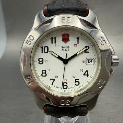 Victorinox Swiss Army Officer Watch Men 39mm White Dial Silver Date Round PARTS0