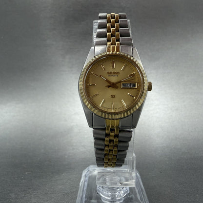 Seiko SQ Watch Women 24mm Gold Dial Two Tone Daydate 24mm Round New Battery ID45