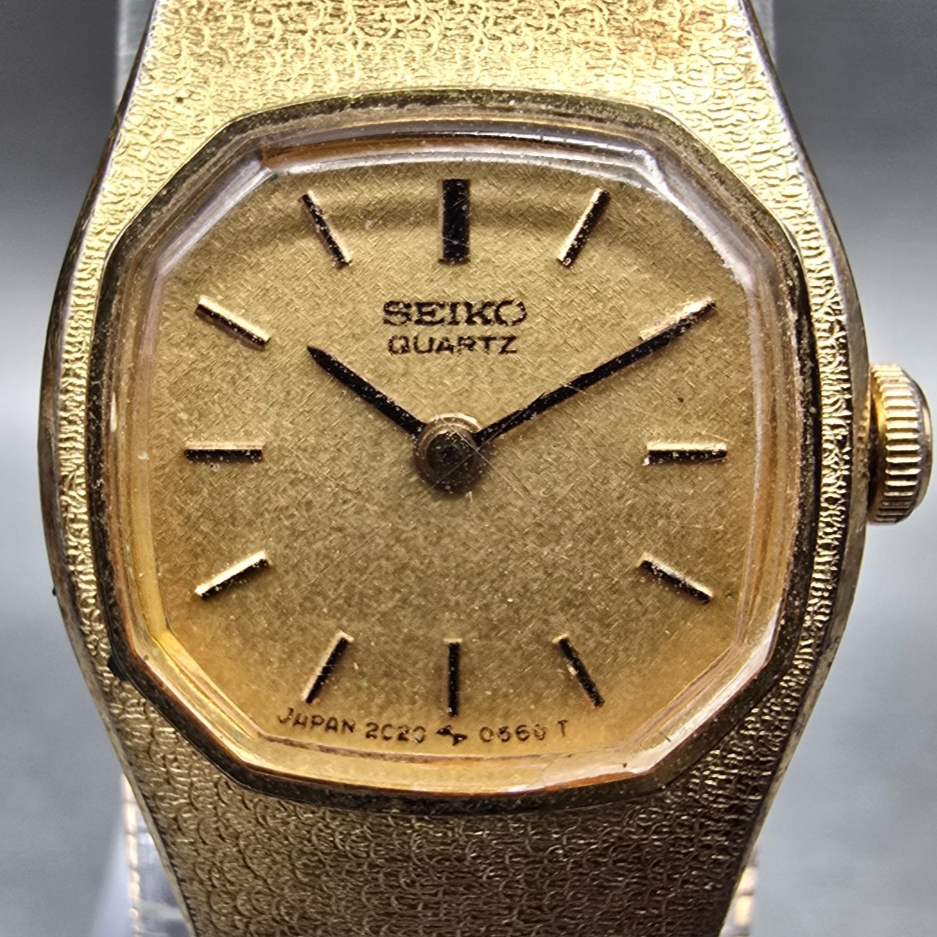 Seiko Watch Women 16mm Gold Dial Gold Tone Oval 2C20-5300 New Battery Vintage J21