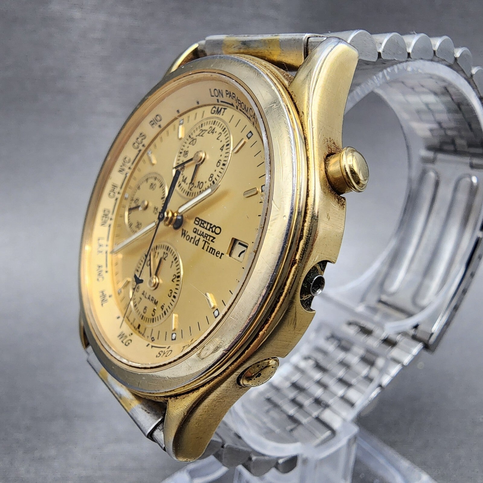 Seiko World Time Watch Men 37mm Gold Dial Gold Tone Date Alarm 5T526A29 PARTS3