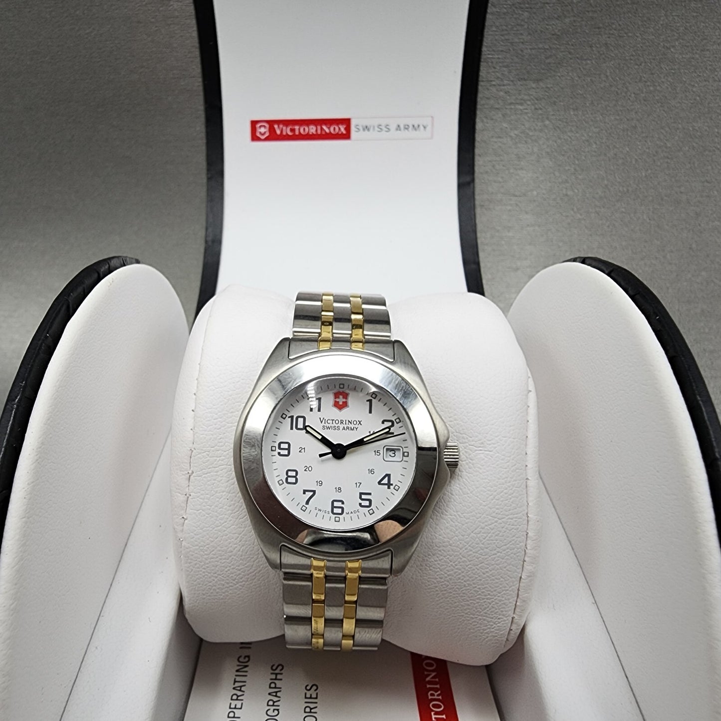 Victorinox Swiss Army Watch Women 32mm White Dial Two Tone Date Round New Batt0