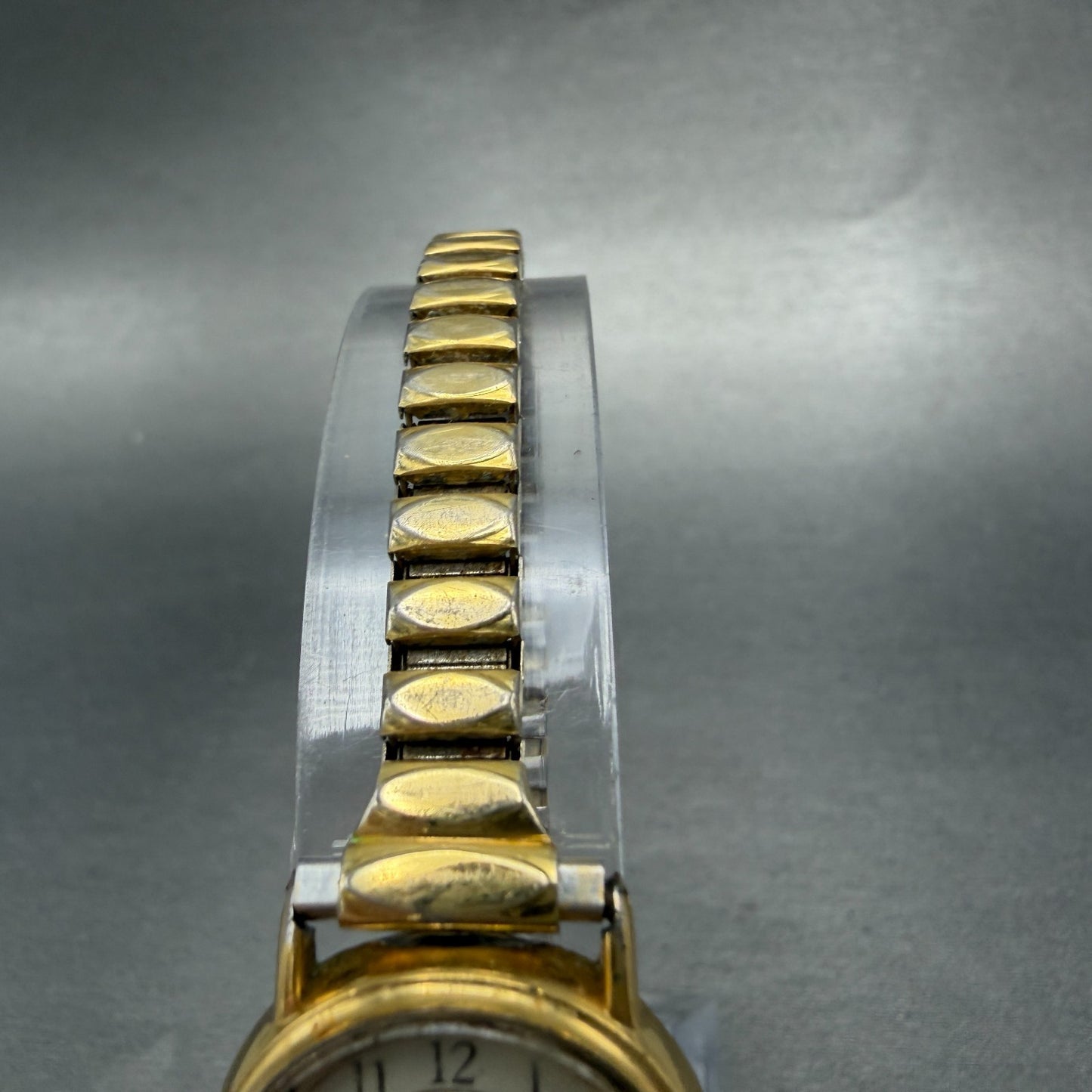 Seiko Watch Women 22mm White Dial Gold Tone Date Round 3Y02-0B19 New Battery4