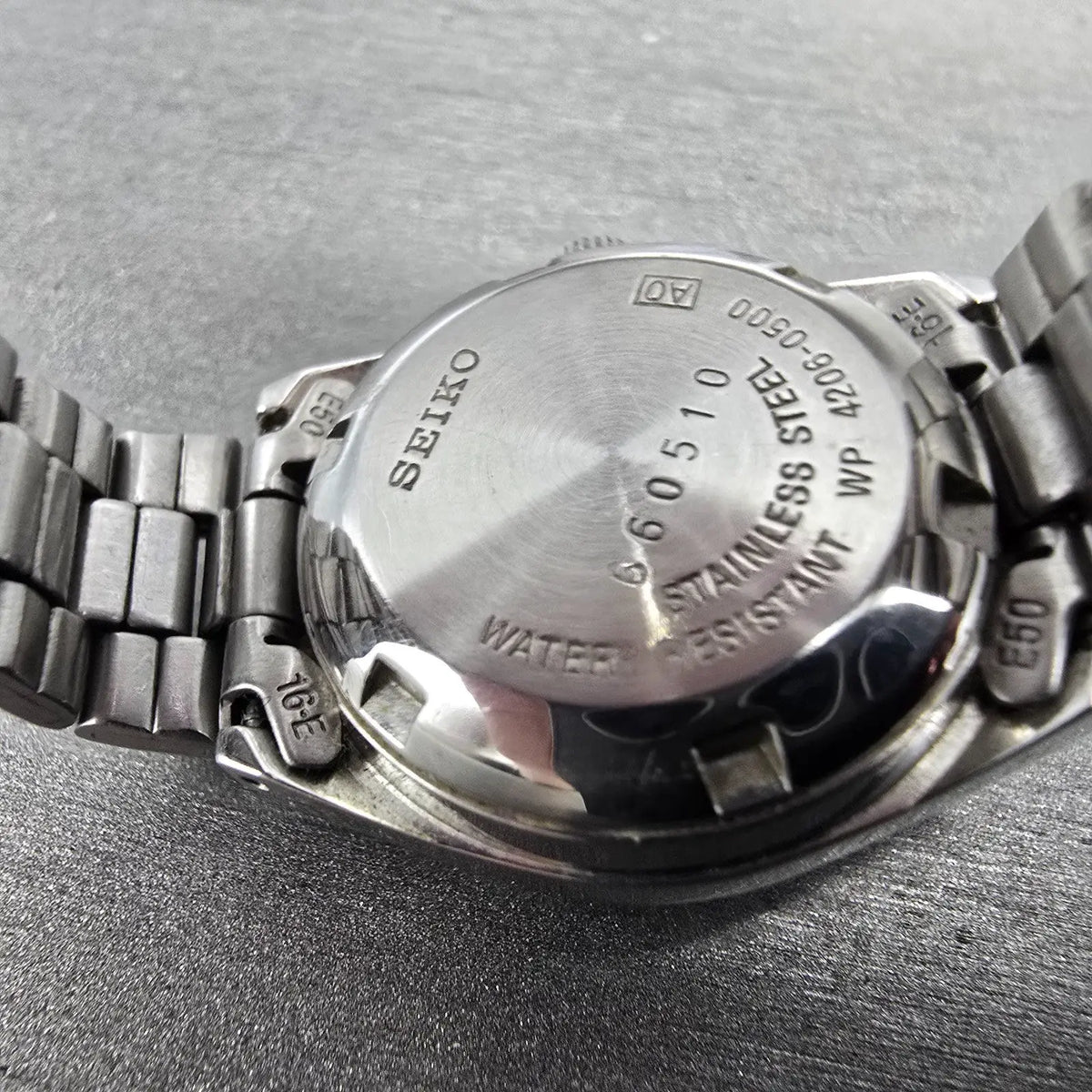 Seiko 5 Automatic Watch Women 24mm Silver Dial Silver Tone 4206-0500 New Battery9
