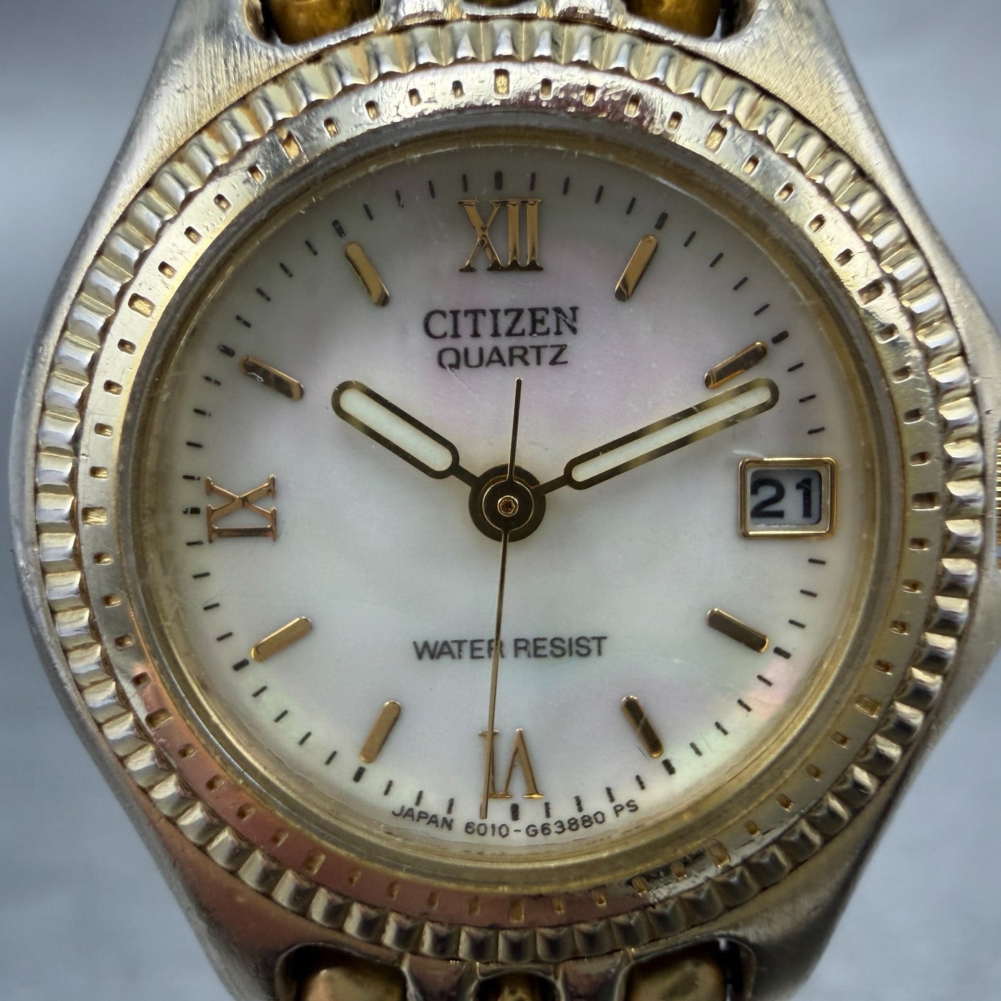 Citizen Watch Women 25mm MOP Dial Gold Tone Date Round 6010-G14083 New Battery1