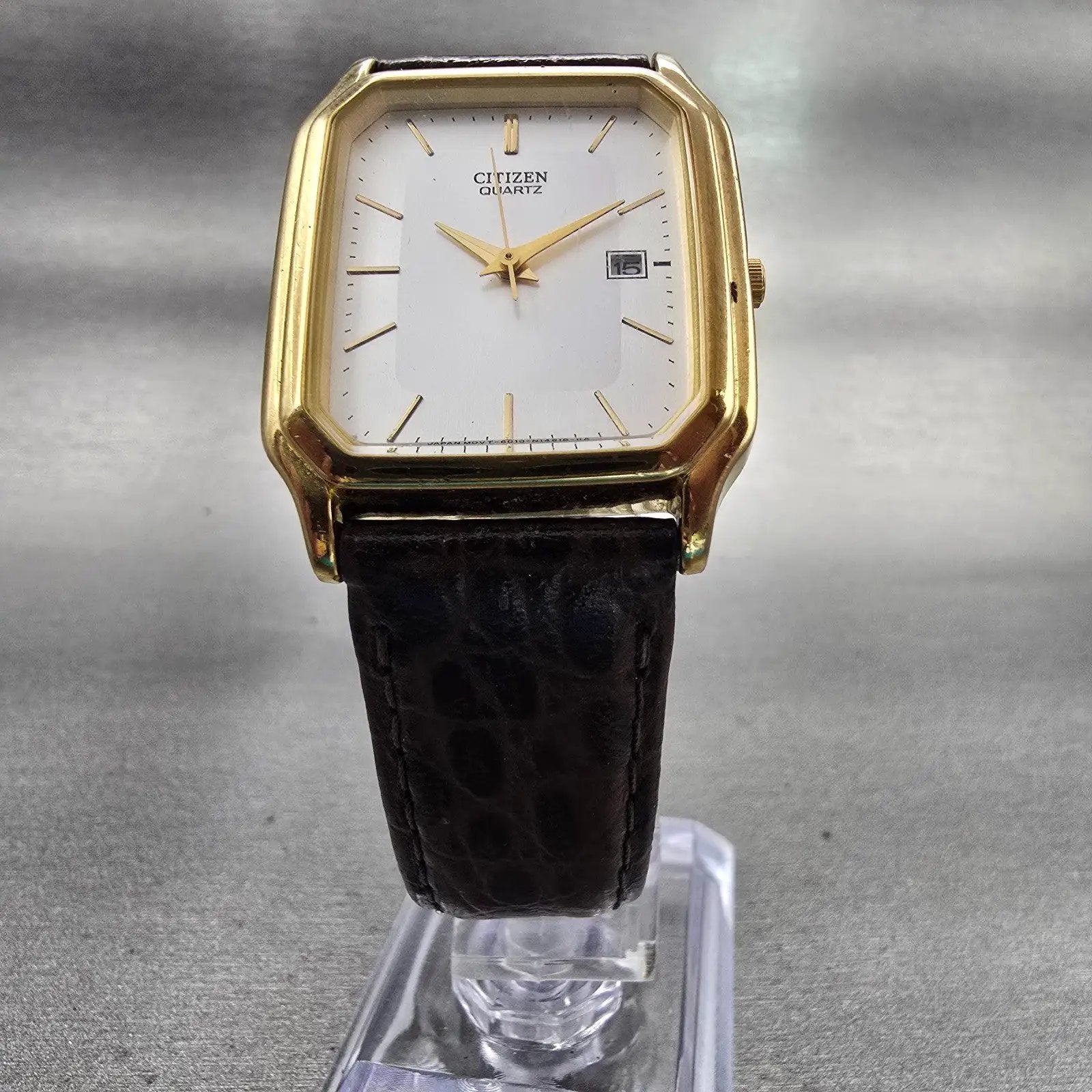 Citizen Watch Men 28mm Silver Dial Gold Tone Date Rectangle 8010-S36998 New Batt5