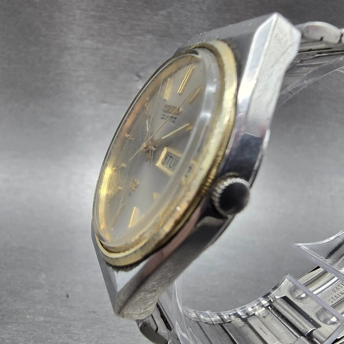 Seiko SQ Watch Men 35mm Silver Dial Two Tone Daydate Round 7123-8449 PARTS3