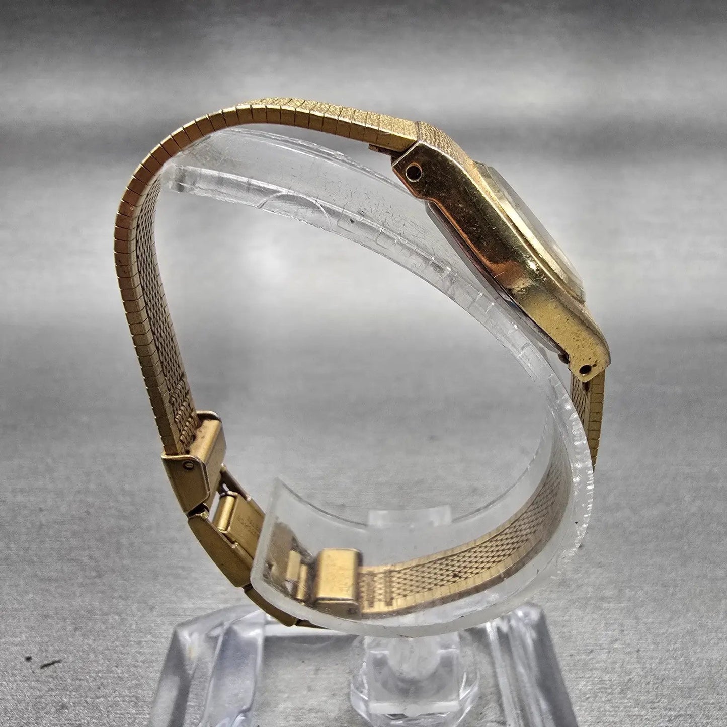Citizen CQ Watch Women 17mm Black Dial Gold Tone Round 3220-890779 New Battery8