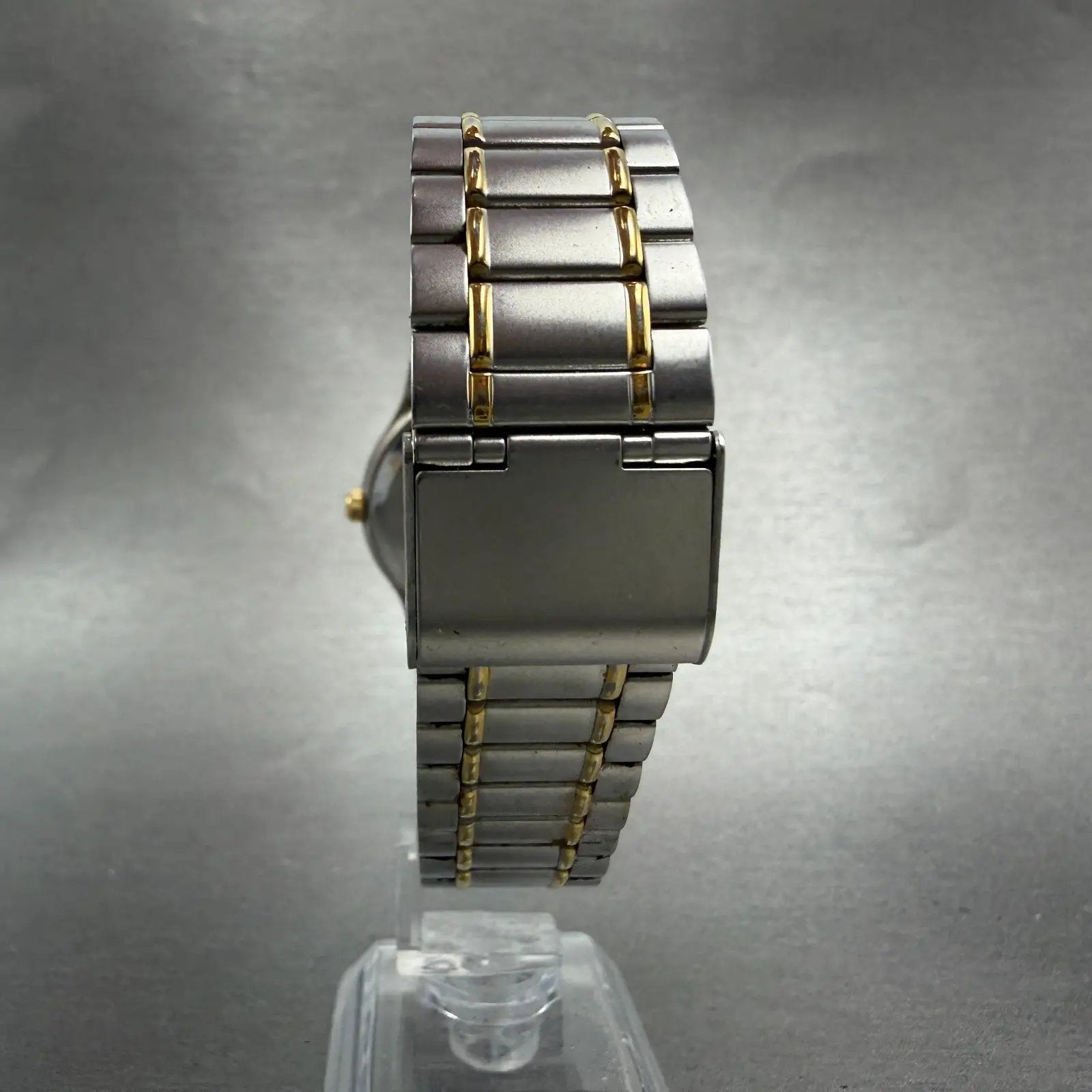 48009735