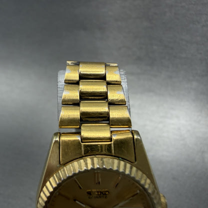 Seiko SQ Watch Women 24mm Champagne Dial Gold Tone Daydate 2a23-0030 New Batt AB4