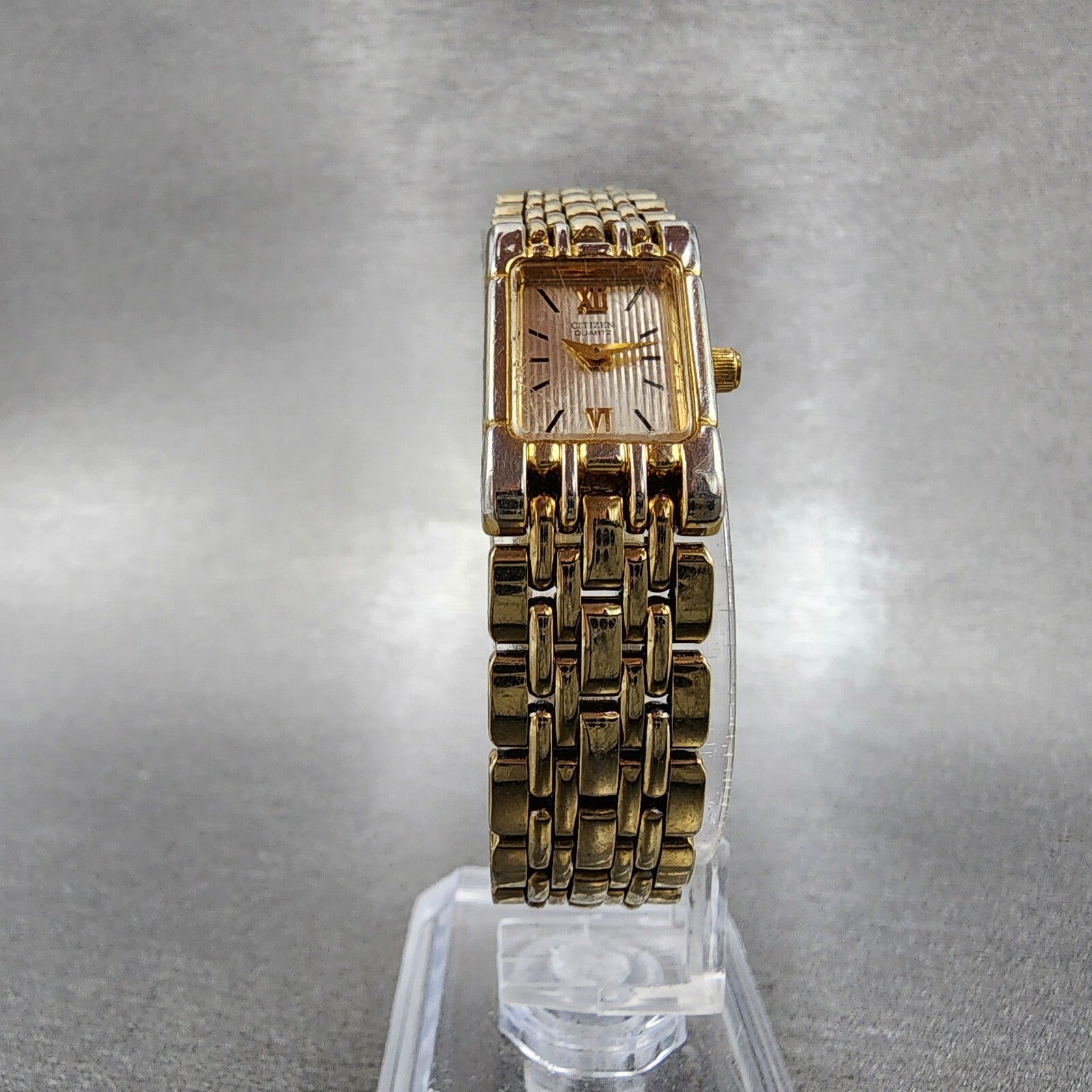 Citizen Tank Watch Women 15mm Silver Dial Gold Tone Rectangle New Battery VTG5