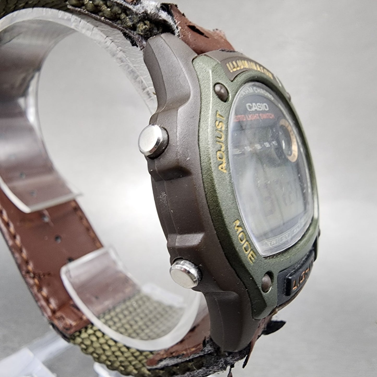 Casio Illuminator Watch Men 37mm Digital Brown Alarm Chronograph New Battery3