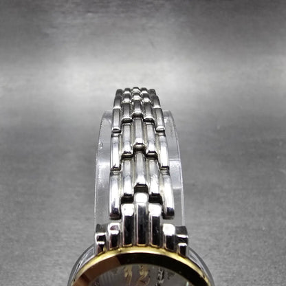 Seiko Solar Watch Women 24mm MOP Dial Two Tone Round V115-0CL0 Runs Crystals4