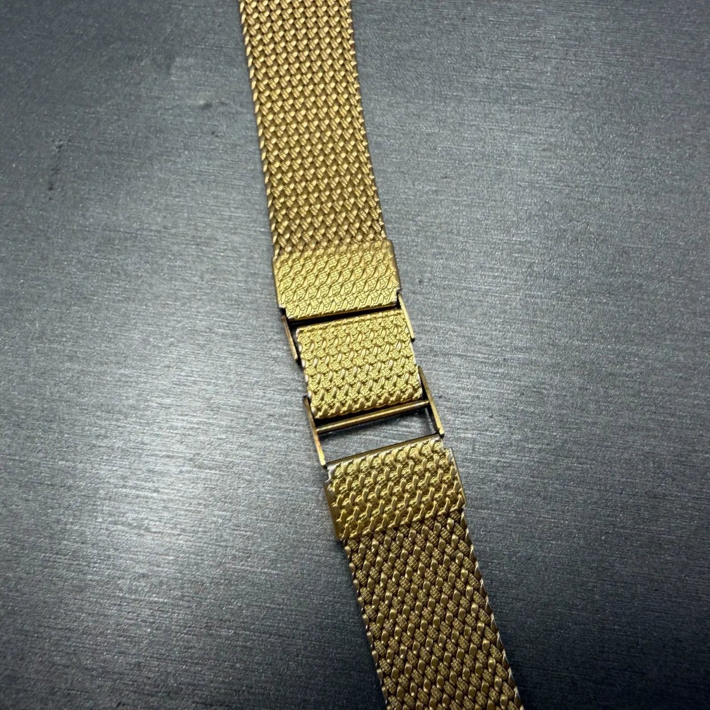 Seiko Tank Watch Men 25mm Black Dial Gold Tone Rectangle READ!! 7430-5499 NewBat8