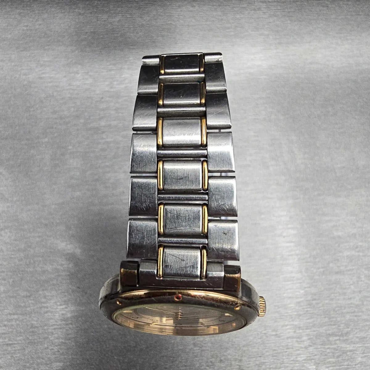 Seiko Alba Watch Men 32mm Silver Dial Two Tone Round V801-0010 New Battery4
