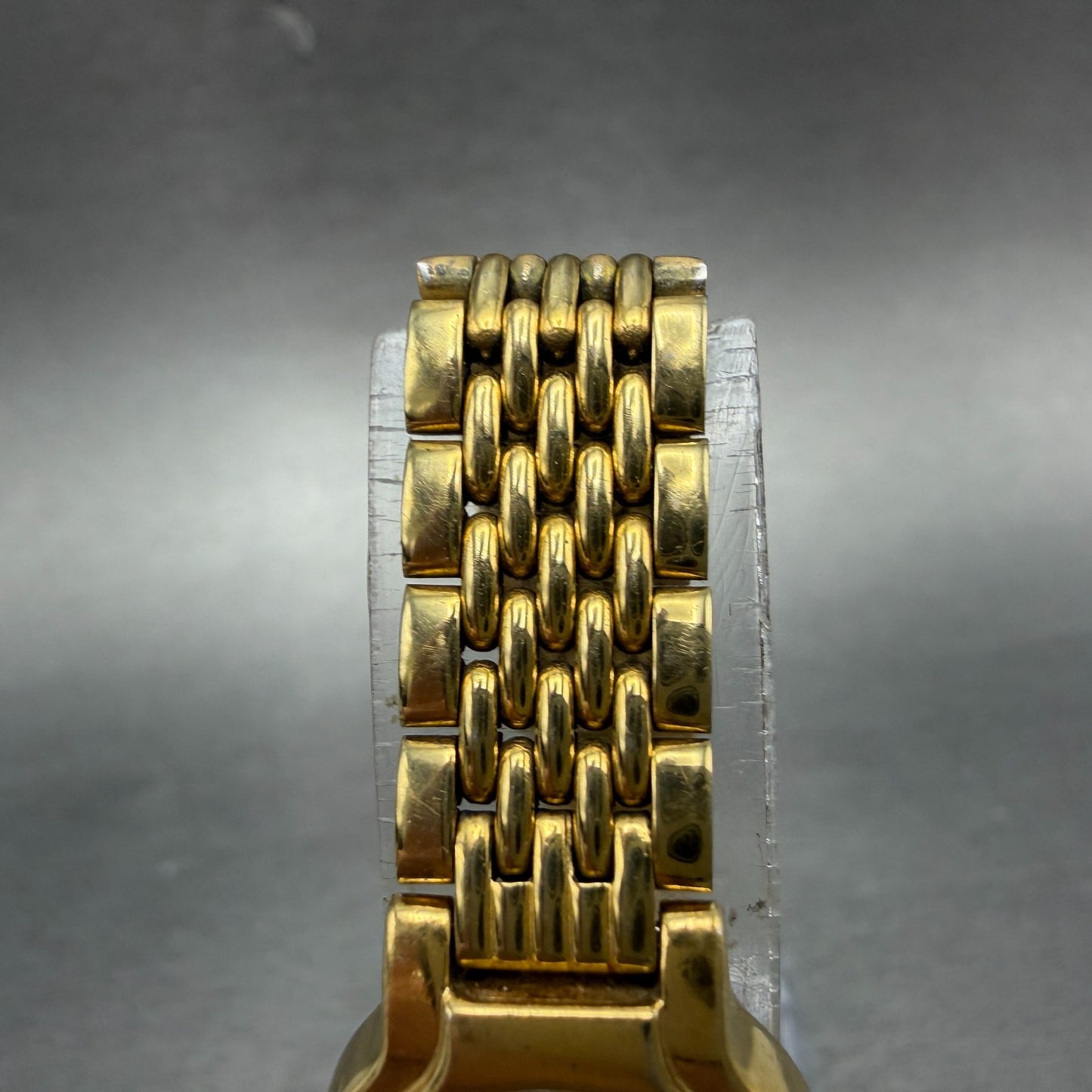 Seiko Watch Women 19mm White Dial Gold Tone Round V401-0289 New Battery Vinatge4