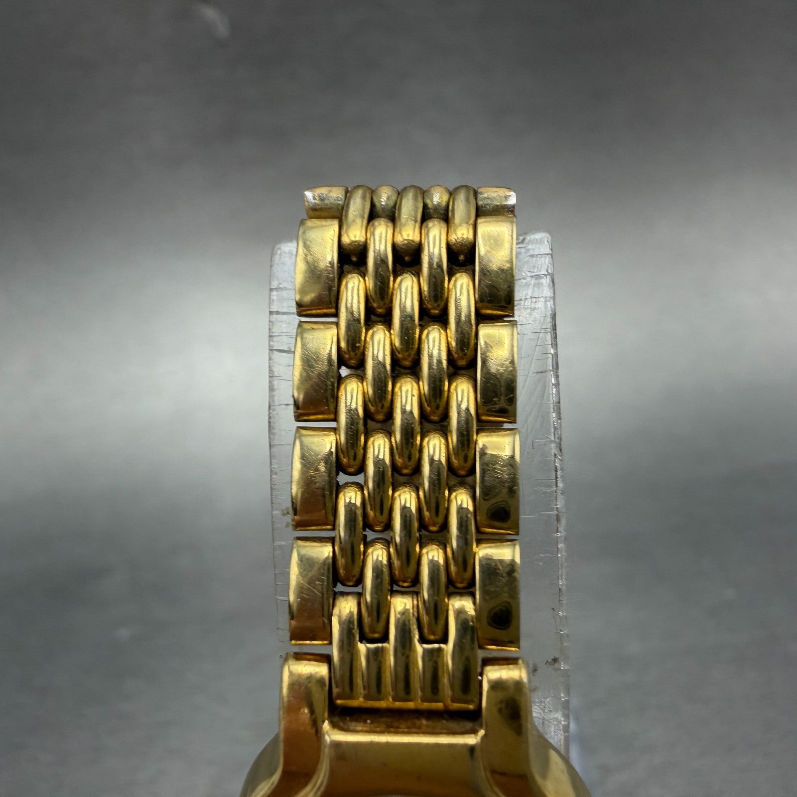 Seiko Watch Women 19mm White Dial Gold Tone Round V401-0289 New Battery Vinatge4