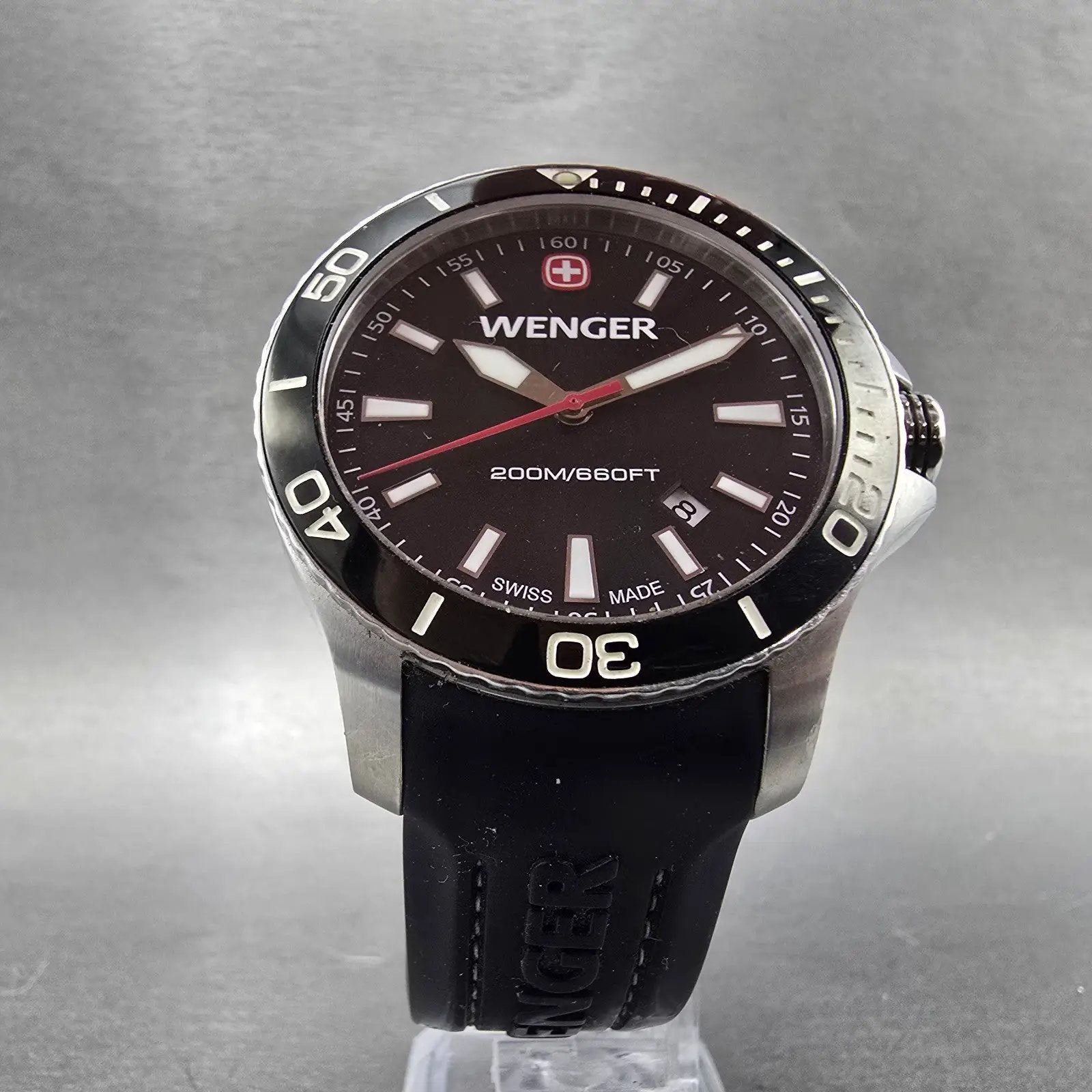 Wenger Dive Watch Men 43mm Black Dial Silver Tone Date 0641.10 New Battery5