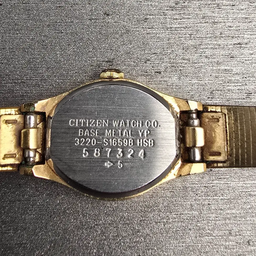 Citizen CQ Watch Women 17mm Black Dial Gold Tone Oval 3220-S16598 New Battery TR10