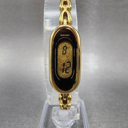 Seiko Digital Watch Women 13mm Gold Dial Gold Tone L6204000 New Battery0