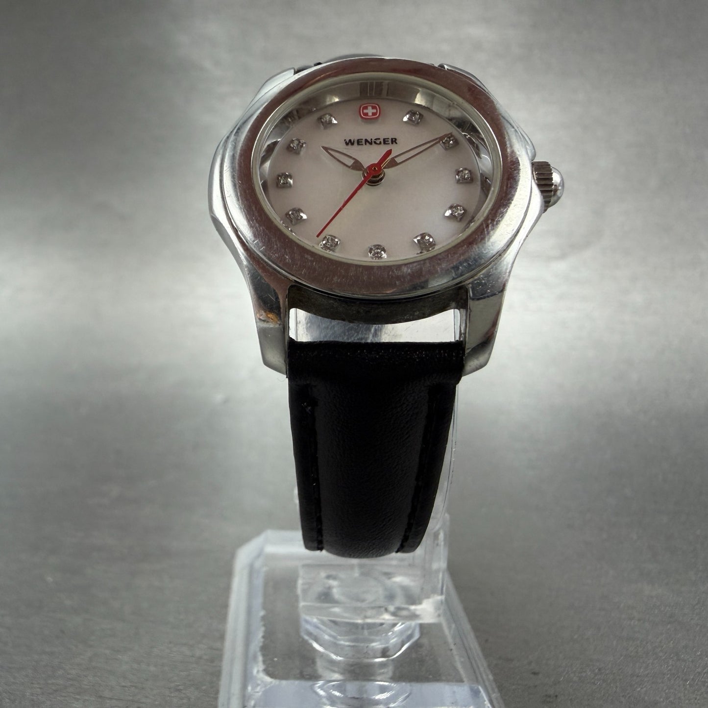 Wenger Watch Women 28mm MOP Dial Silver Tone Round 092.2030 New Battery5