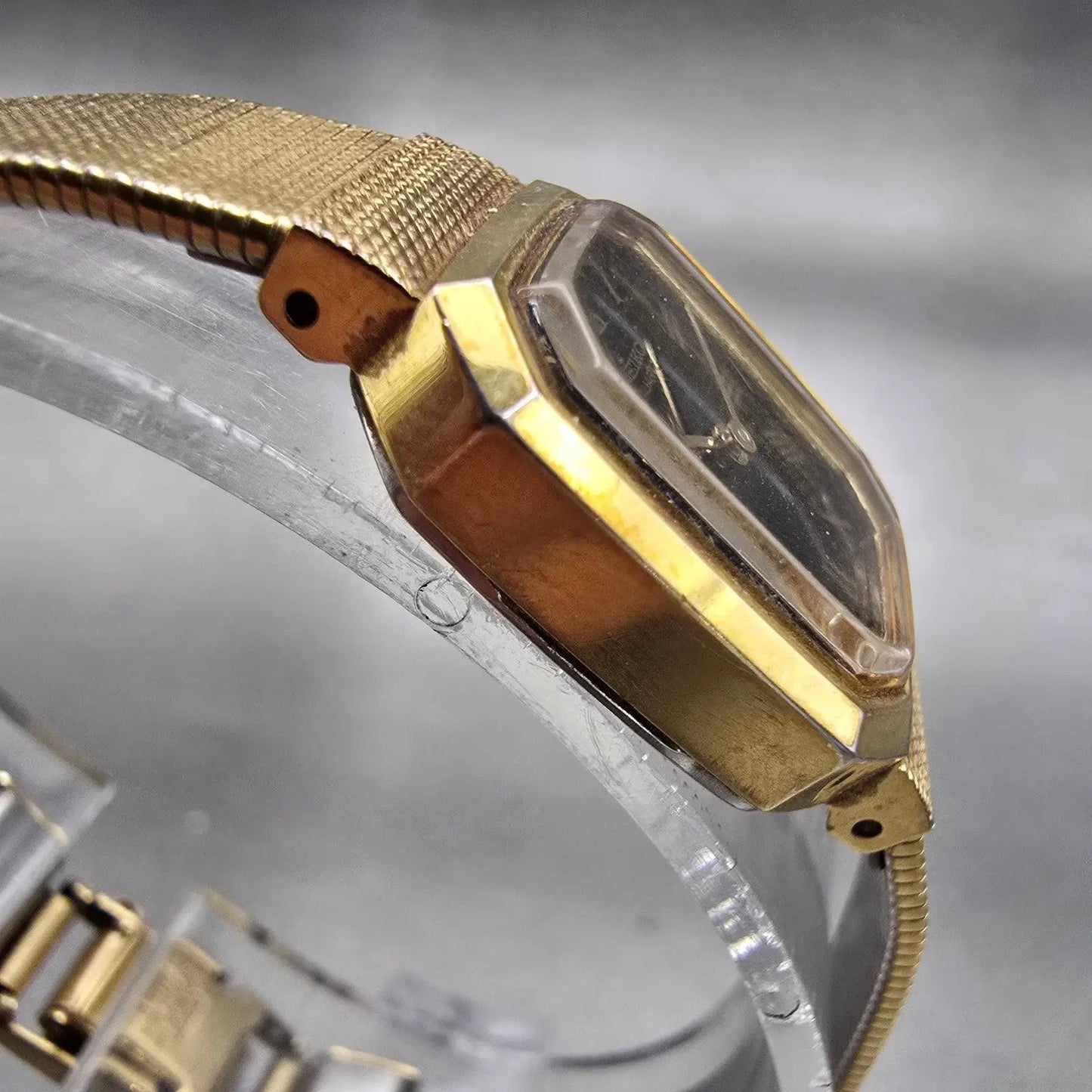 Seiko Watch Women 16mm Black Dial Gold Tone Rectangle 2B20-5019 New Battery VTG3