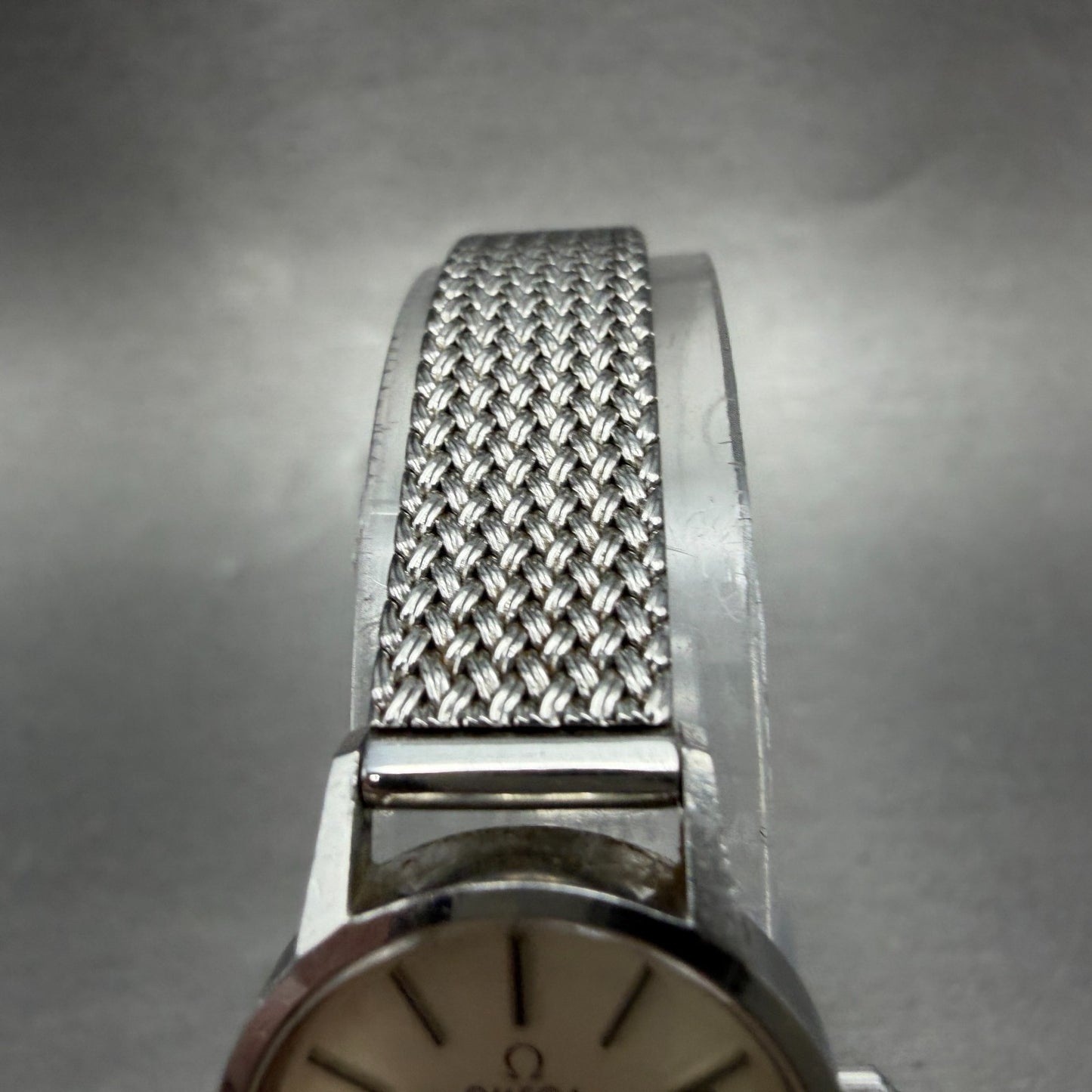 Omega De Ville Watch Women 20mm White Dial Silver Tone Round Manual Wind Runs4