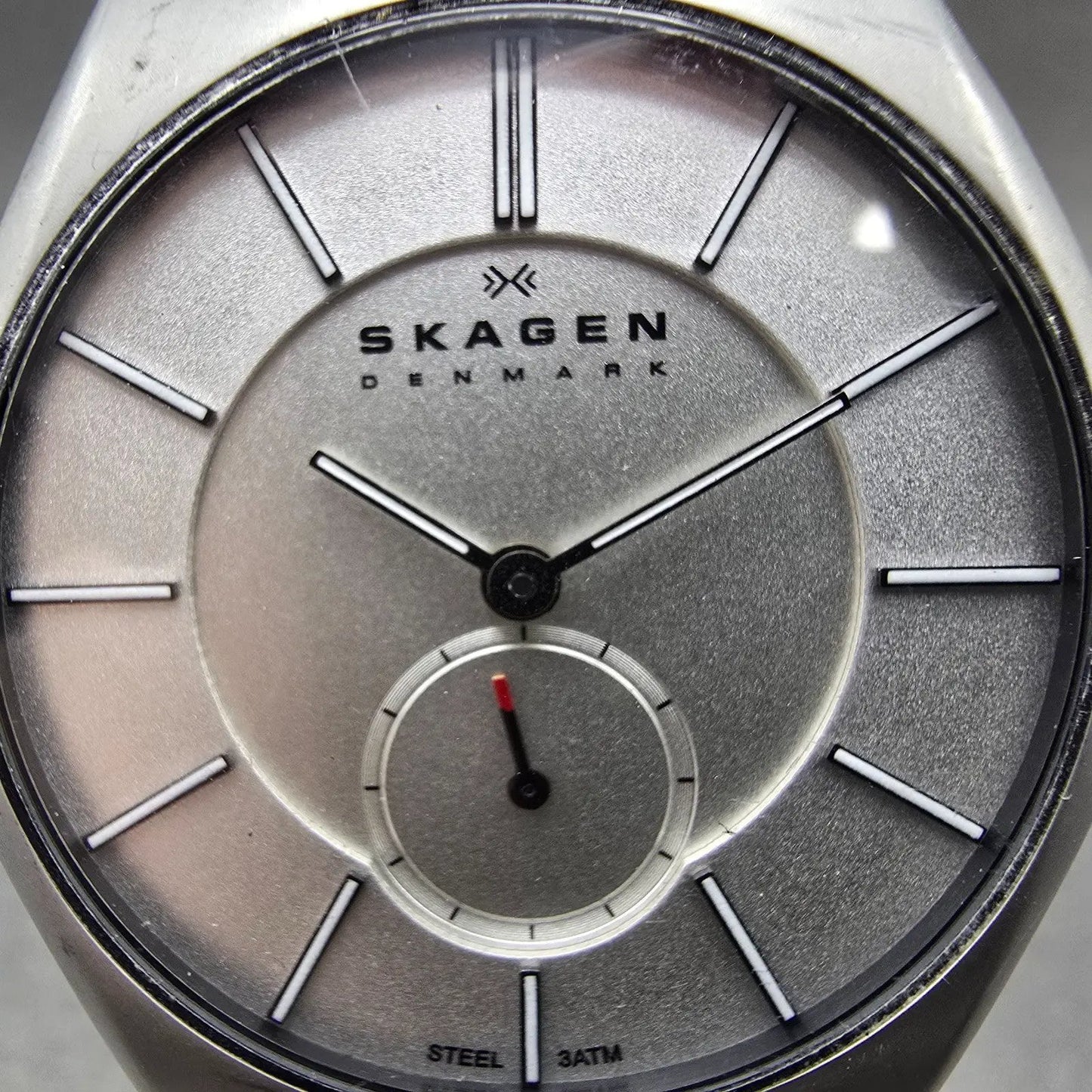 Skagen Watch Men 38mm Silver Dial Silver Tone Round 916XLSSS PARTS Small Seconds2