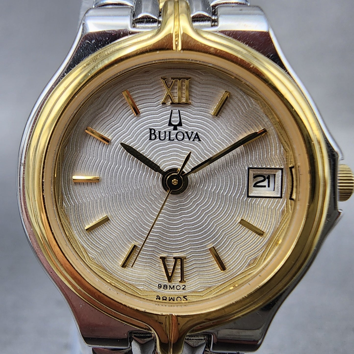 Bulova Watch Women 24mm White Dial two Tone Date Round 98M02 New Battery1