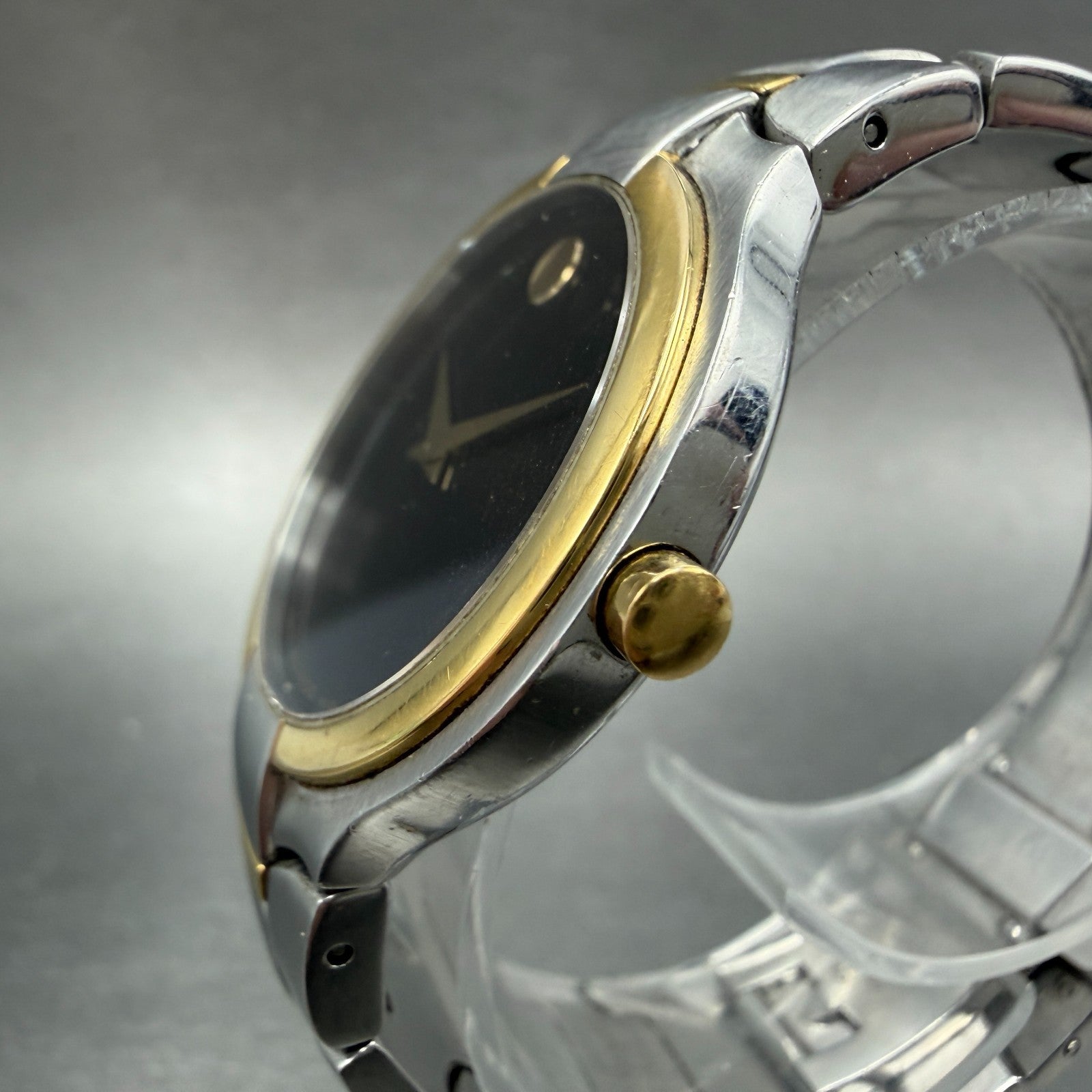 Movado Portico watch Men 34mm Black Dial Two Tone Round 81 G1 1894 New Battery2