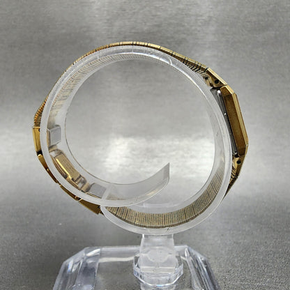 Seiko Tank Watch Women 12mm Champagne Dial Gold Tone 2e205029 New Battery8