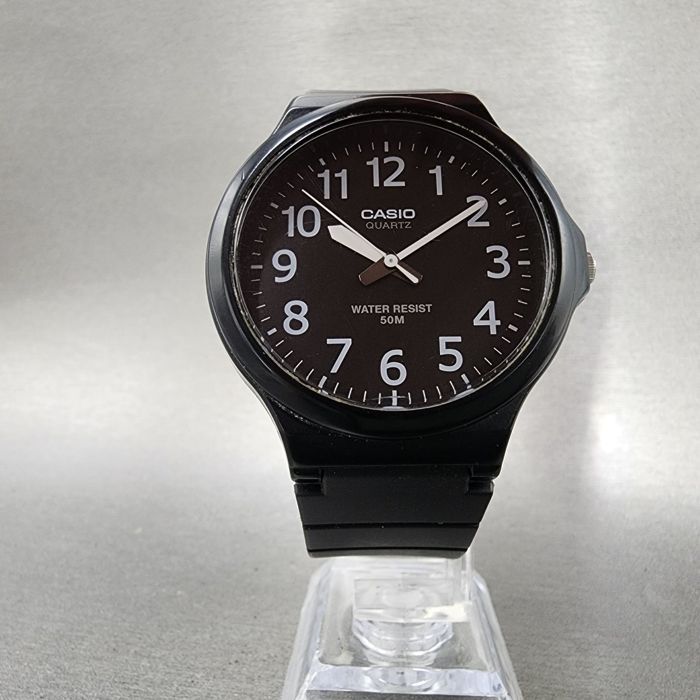 Casio Watch Men 42mm Black Dial Black Tone Round MW240 New Battery5