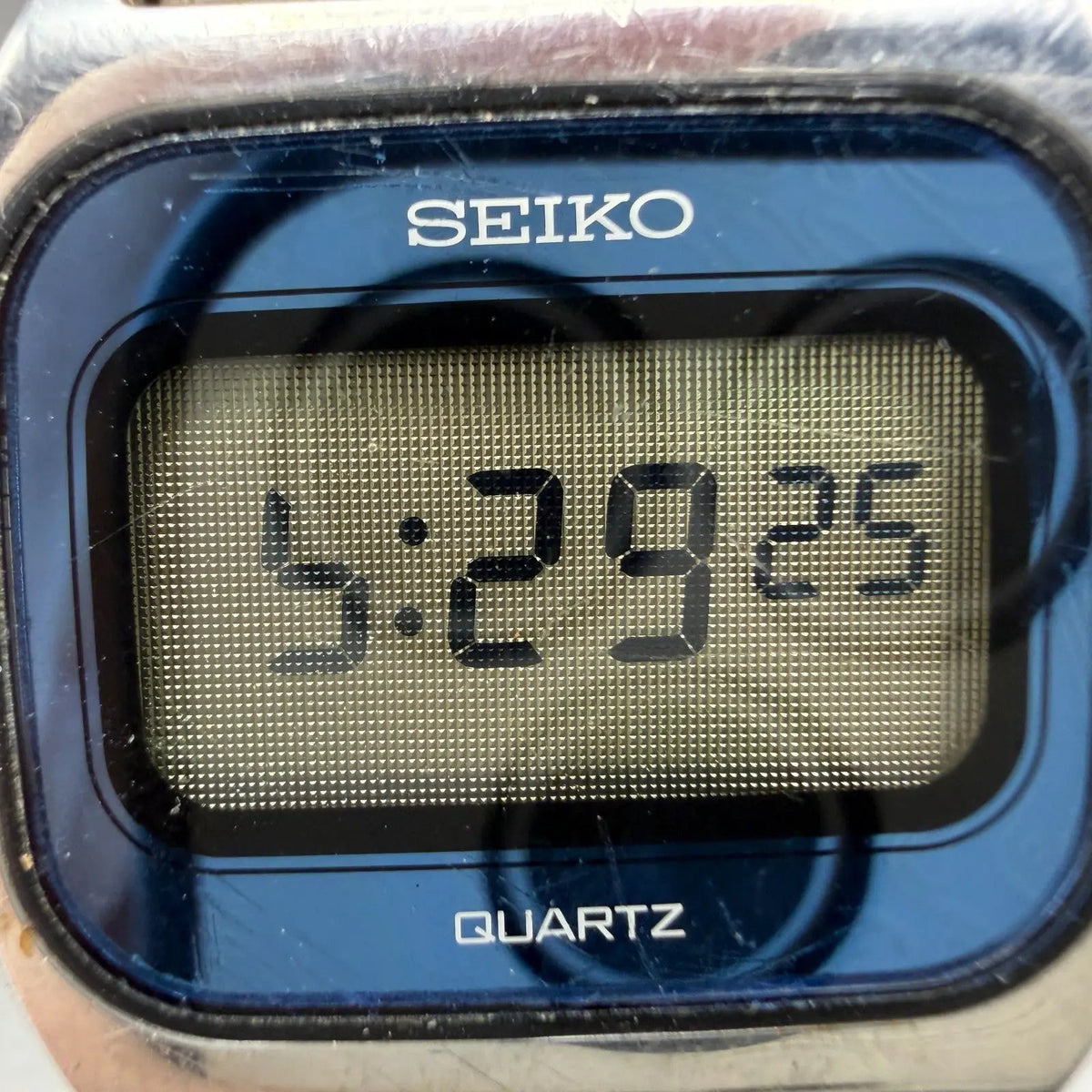 48294727