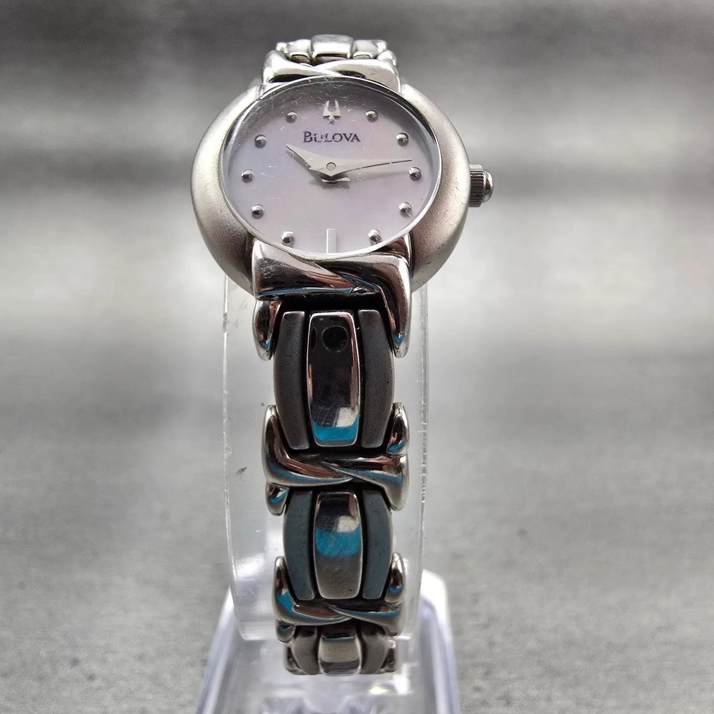 Bulova Watch Women 20mm MOP Dial Silver Tone Round 96L90 New Battery Bracelet5