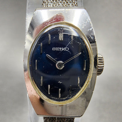 VTG Seiko Watch Women 15mm Blue Dial Silver Tone Manual Wind Rectangle 11 Runs1