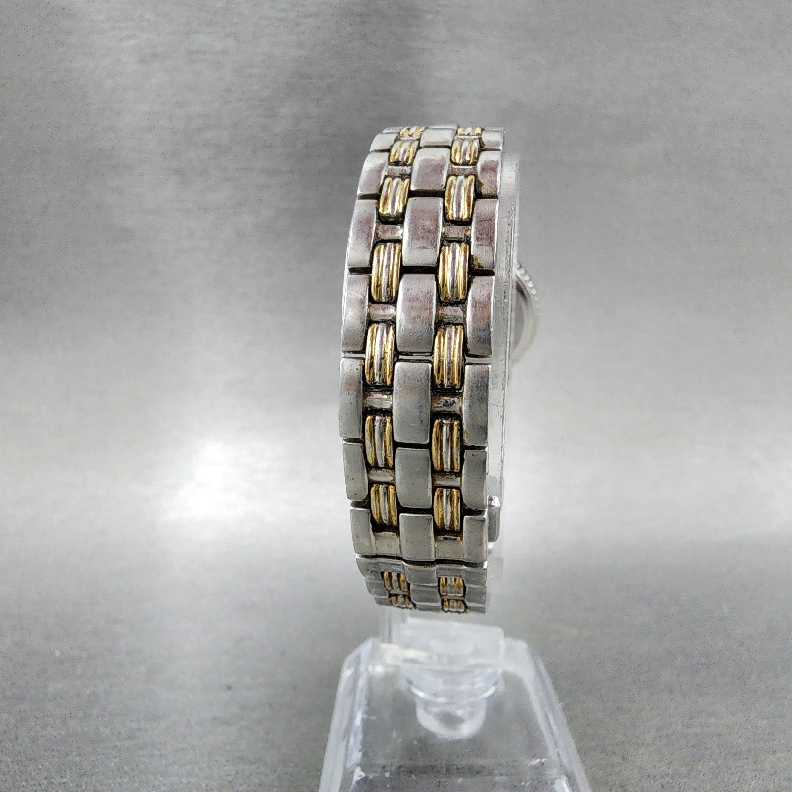 Seiko Watch Women 27mm MOP Dial Two Tone Date Round 7N820BR0 New Battery7