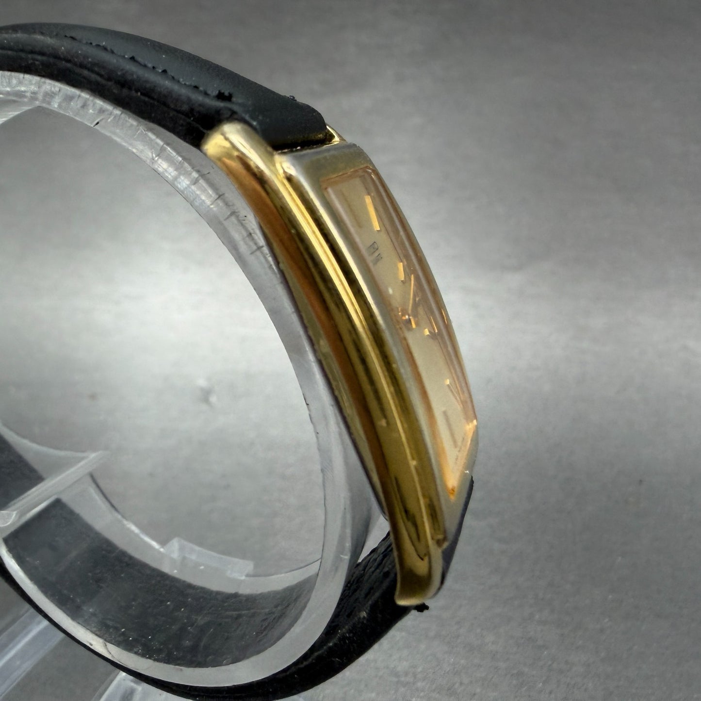 Seiko Tank Watch Women 20mm Champagne Dial Gold Tone 1N00-5G49 New Battery3