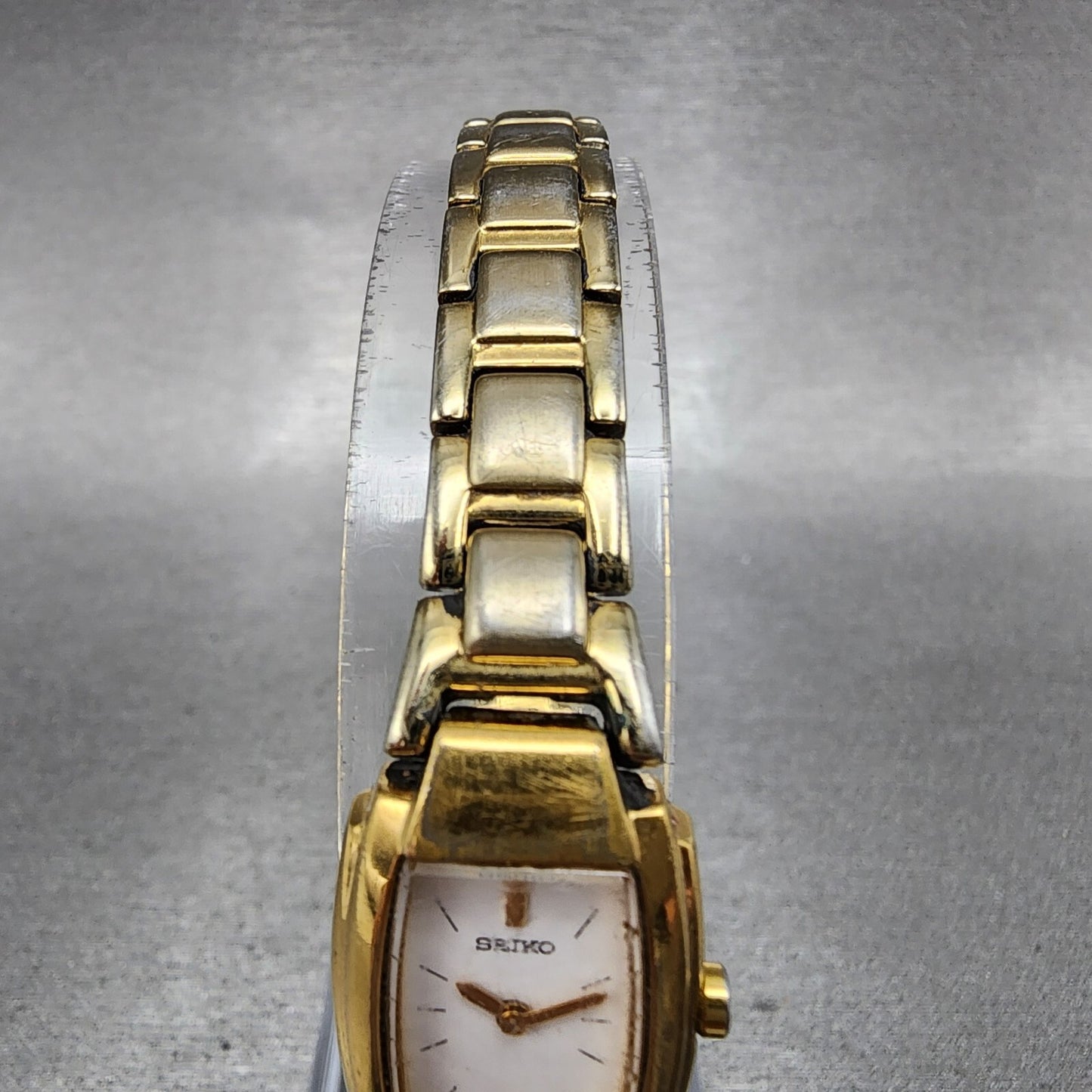 Seiko Tank Watch Women 16mm White Dial Gold Tone Rectangle 1N000GA0 New Battery4