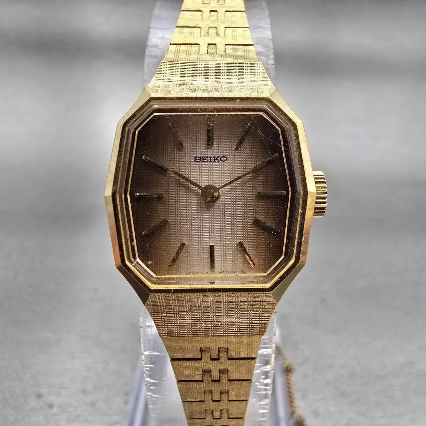 Seiko Watch Women 19mm Brown Dial Gold Tone Rectangle 1100-4899 Manual Wind VTG0
