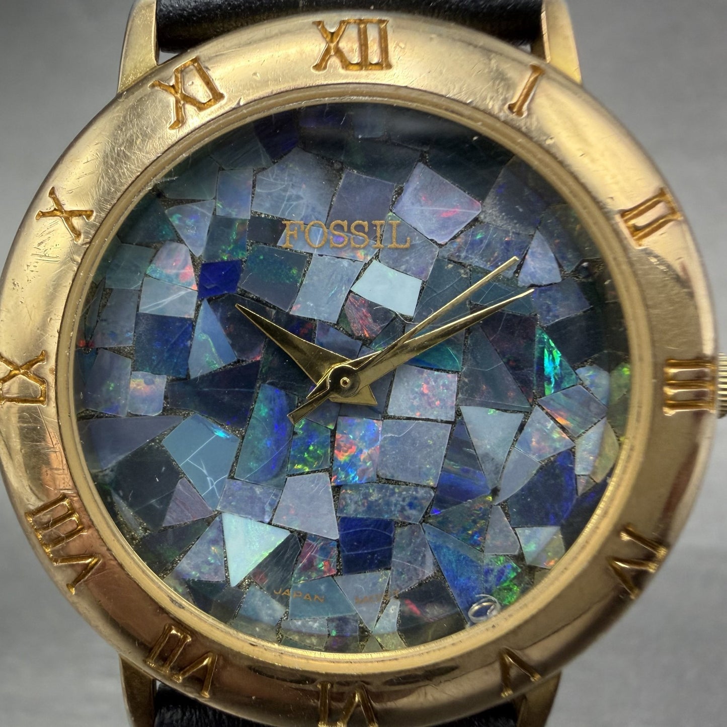 Fossil Watch Men 34mm Blue Mosaic Dial Gold Tone Round Leather band New Battery1