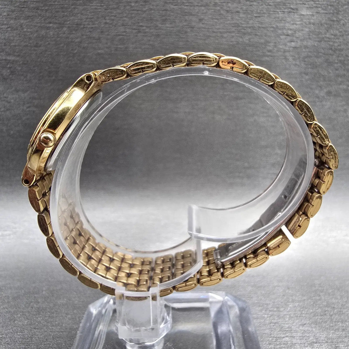 Seiko Watch Women 25mm Gold Dial Gold Tone Date Round 3Y09-0B59 New Battery6