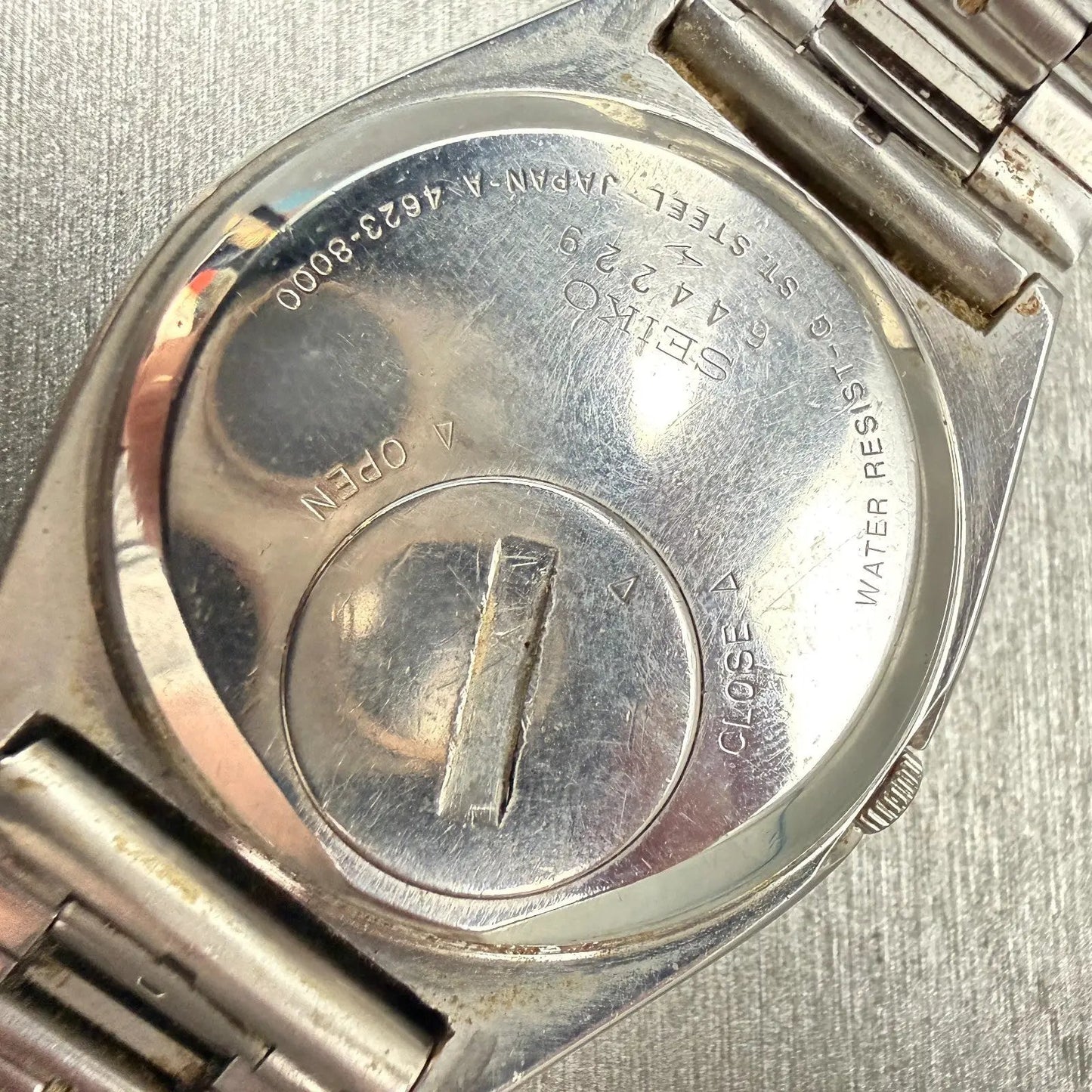 48533239