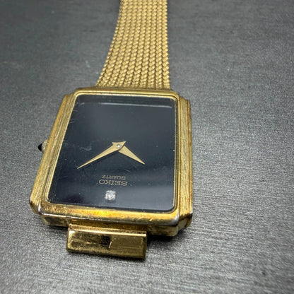 Seiko Tank Watch Men 25mm Black Dial Gold Tone Rectangle READ!! 7430-5499 NewBat4