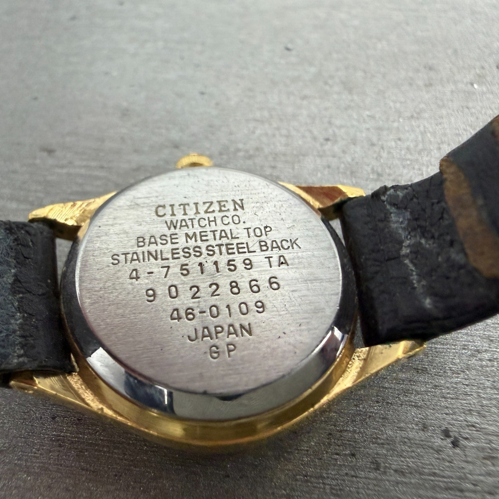 Citizen Watch Women 24mm White Dial Gold Tone Round 4-751159 New Battery VTG9