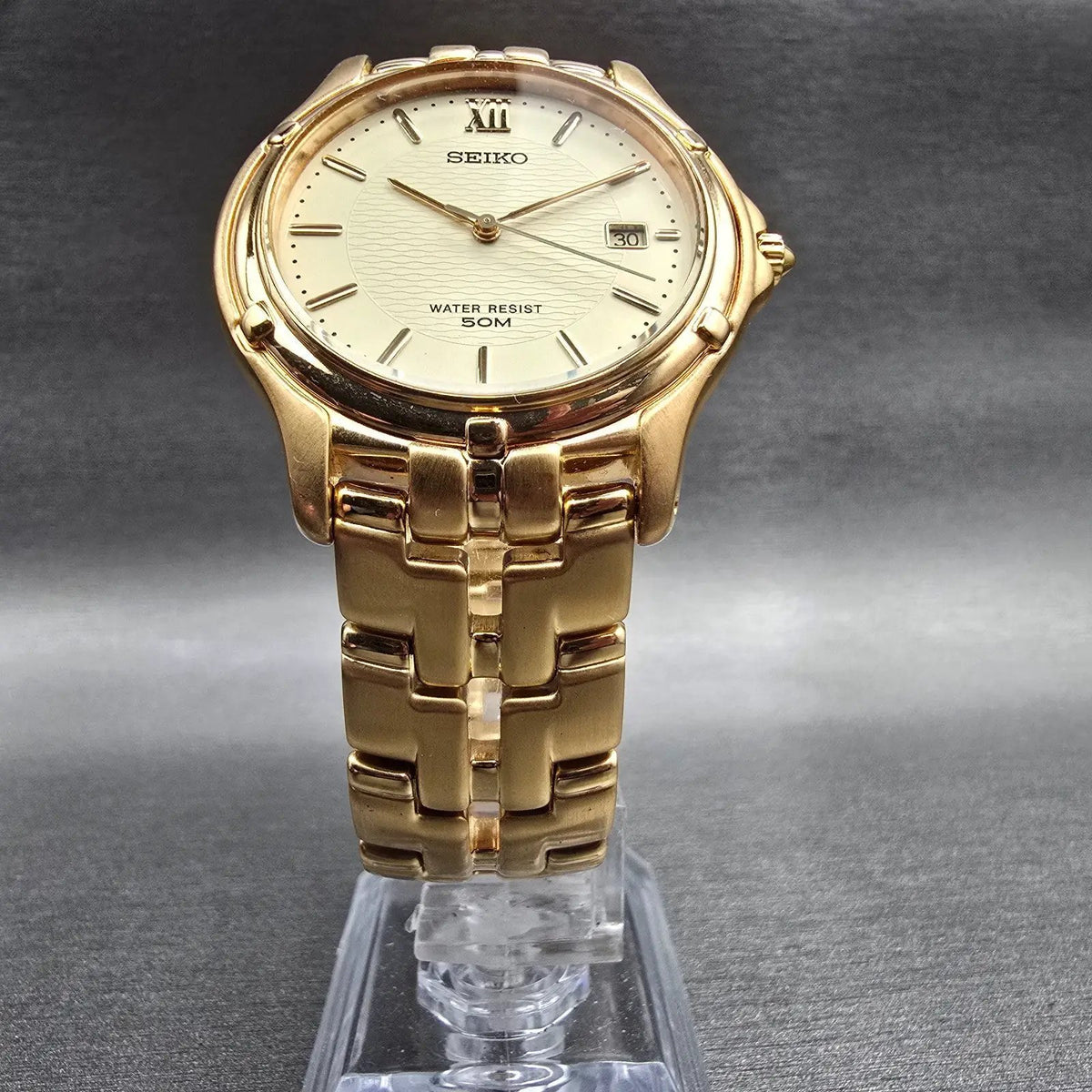 Seiko Watch Men 35mm Champagne Dial Gold Tone Date Round 7N32-0049 New Battery5