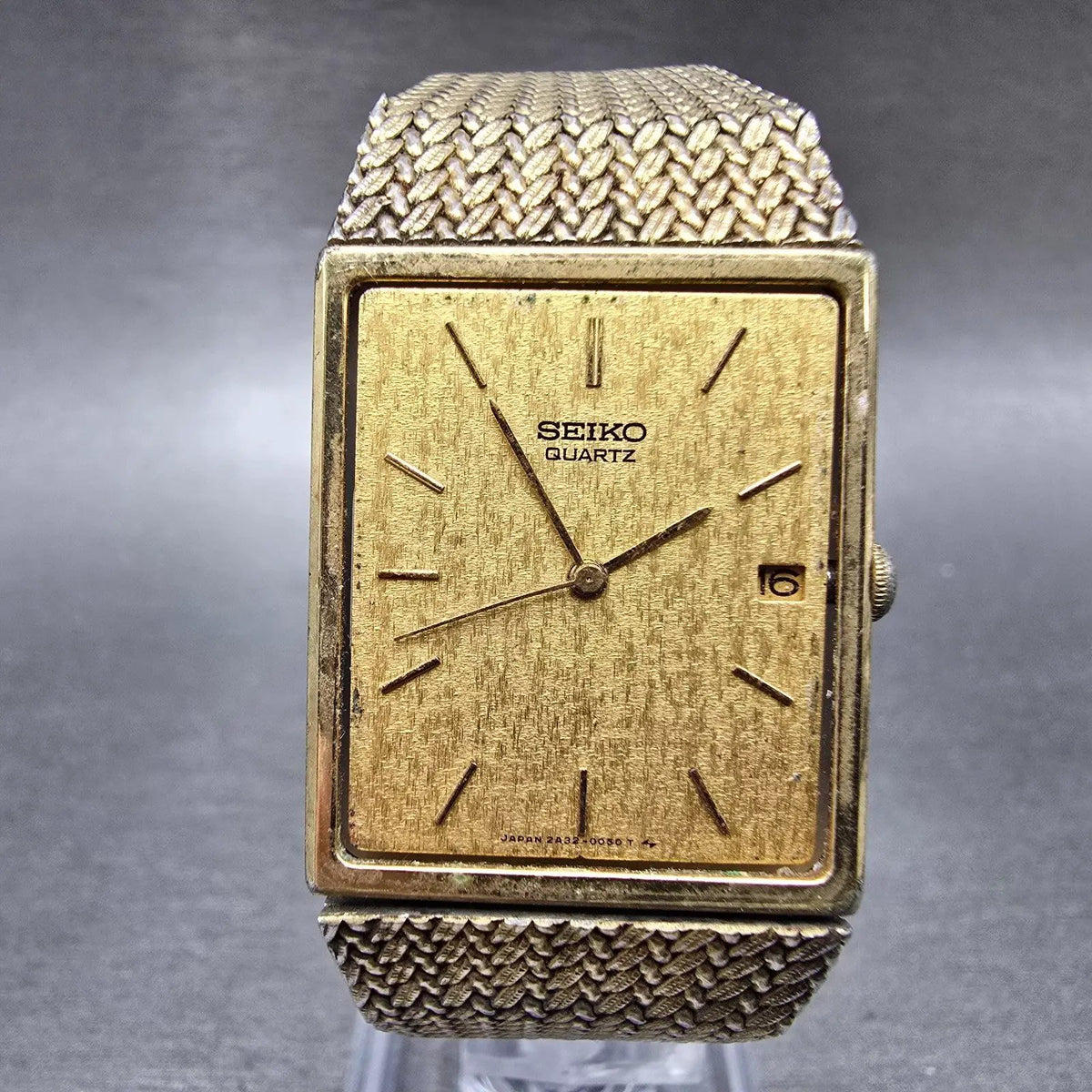 Seiko Tank Watch Men 24mm Gold Dial Gold Tone Date Rectangle 2A32-5019 PARTS0
