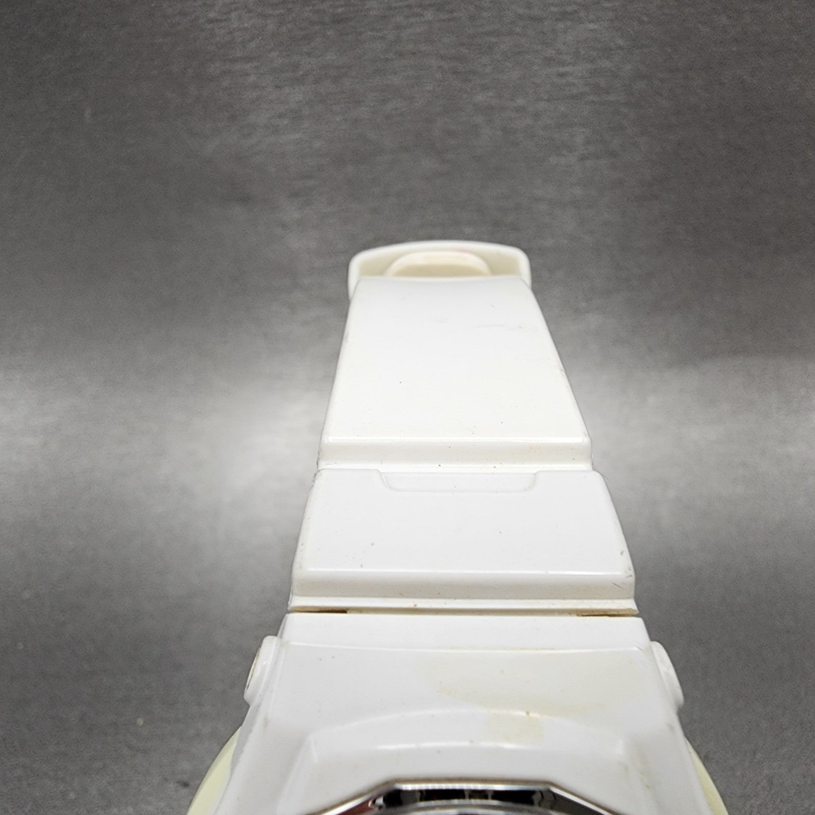 Casio BabyG Watch Women 38mm White Dial White Case Round BGA101 New Battery4