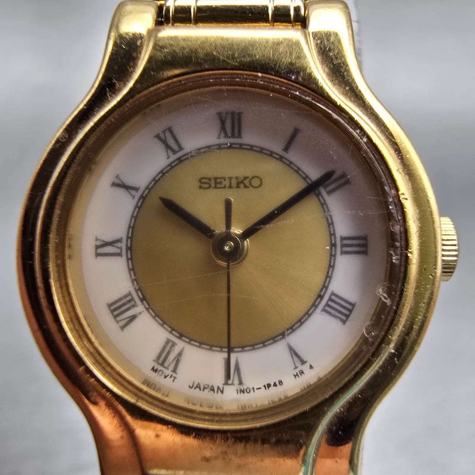 Seiko Watch Women 20mm Gold Dial Gold Tone Round 1N01 New Battery Vintage1