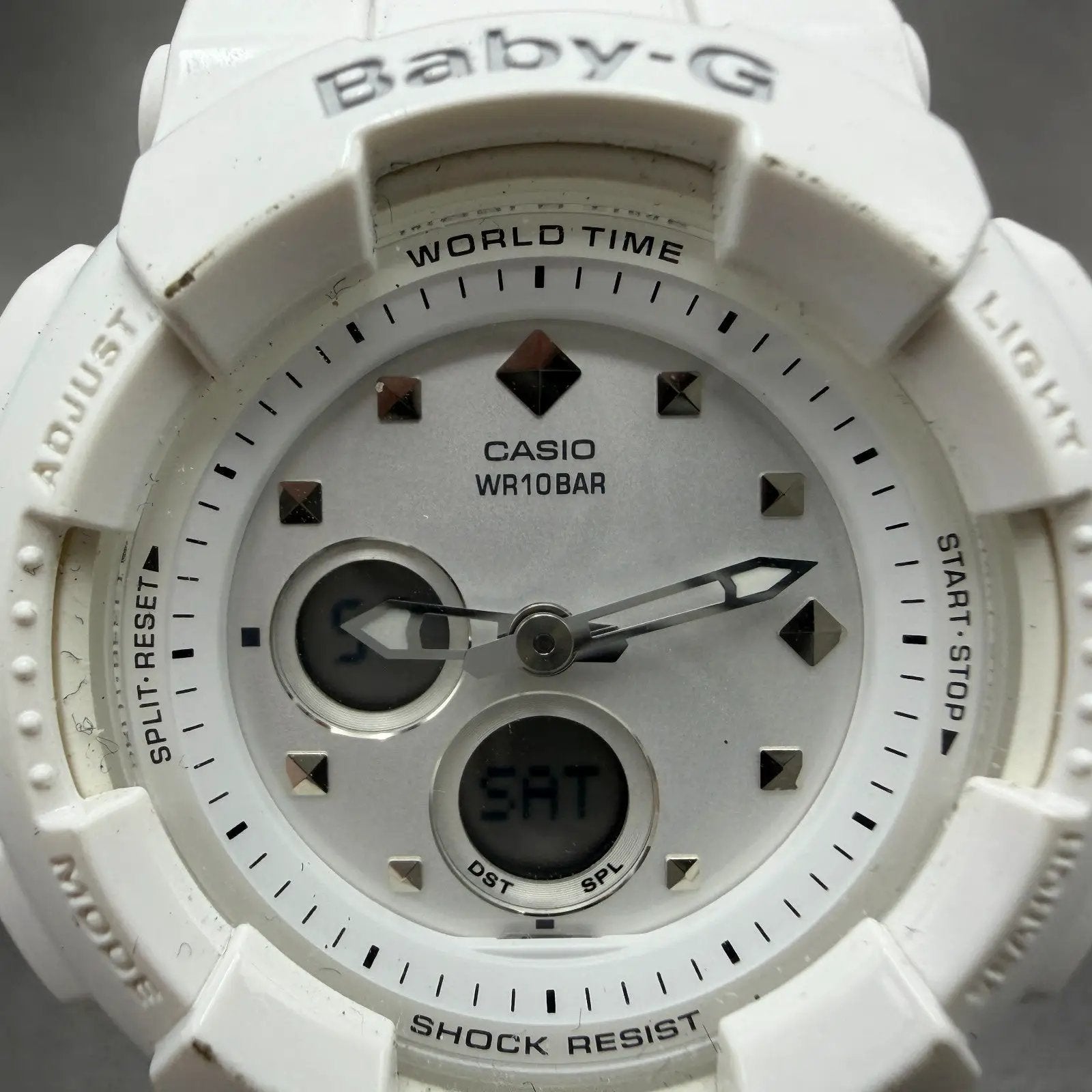 48020498