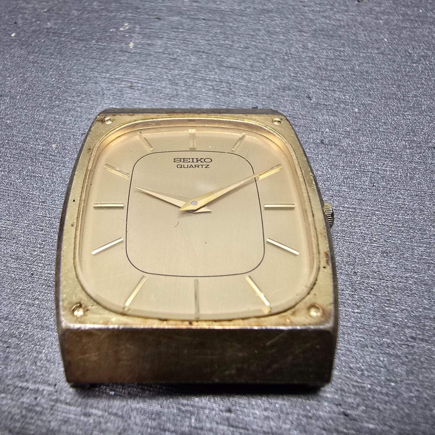 Seiko Tank Watch Men 28mm Champagne Dial Gold Tone Rectangle 8620-5029 PARTS VTG3
