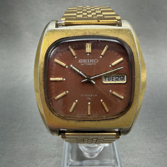 Seiko Automatic Watch Men 38mm Red Dial Gold Daydate 7006-5019 Runs Vintage0
